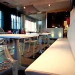 Metropolis 3*