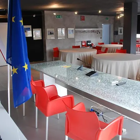 Metropolis 3* Reggio d'Emilie