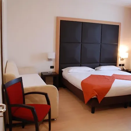 Metropolis 3* Reggio d'Emilie