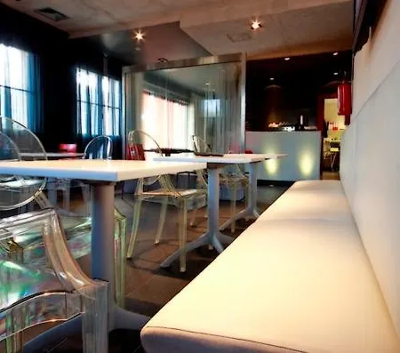 Metropolis 3*