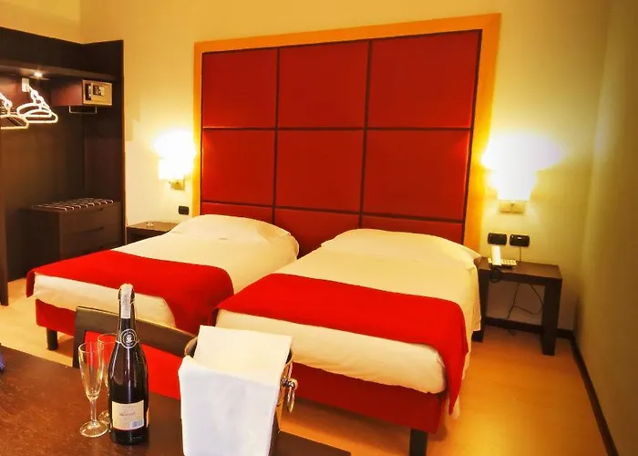 Metropolis Otel Reggio Emilia